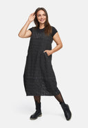 Klänning med elegant ballonsilhuett 'Velena'