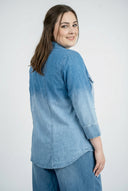 'Sky' Bluse – Premium-Denim, Lappe & Stræk