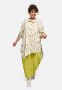 Tunique-blouse 'Livia' – légère, flatteuse pour la silhouette et artistiquement ornée de motifs