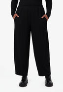 'Vera' Hose - weite Passform & dezente Ton-in-Ton-Struktur