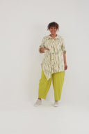 Pantalon 'Livia' – Coupe ample, design épuré, et extensible