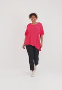 Túnica 'Crissa' – plissada, leve e moderna-assimétrica