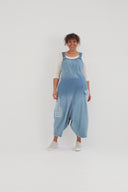 'Sky' Tuinbroek – Hoogwaardige Spijkerstof, Ombre & Patchdetails